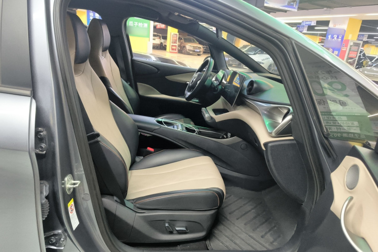 比亚迪 海豚 2023款 420km 时尚版局部细节41