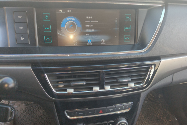 长安凯程 长安欧尚A600 2016款 1.5L 手动豪华型7座局部细节16