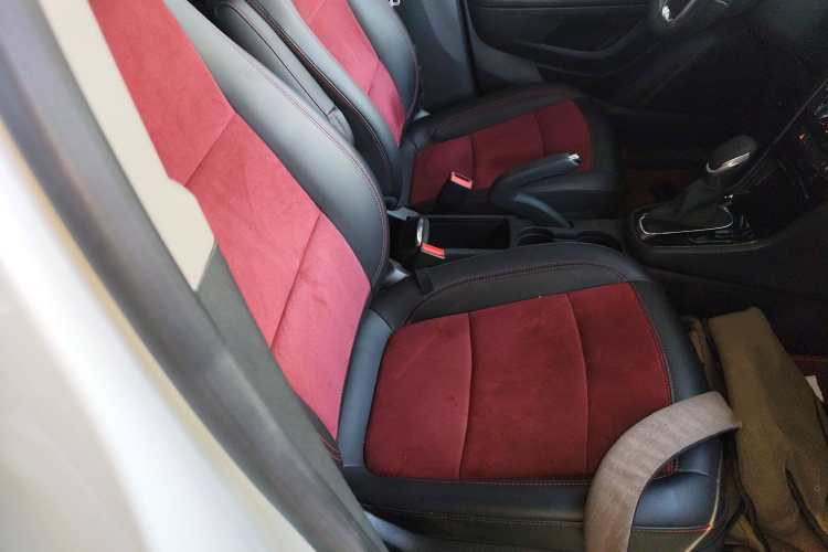 别克 昂科拉 2018款 18T 自动两驱都市精英型局部细节41