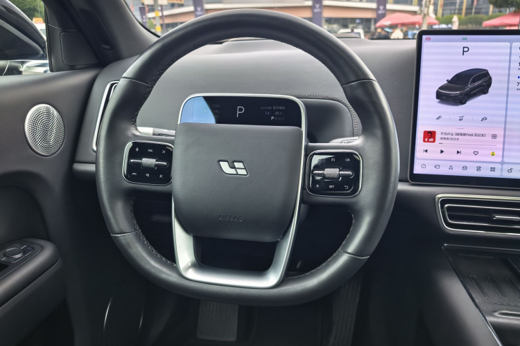 理想汽车 理想L9 2024款 Ultra局部细节13