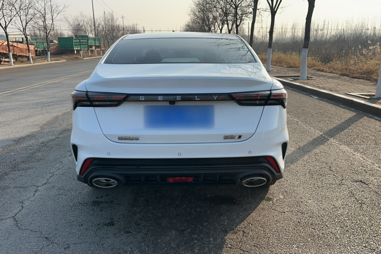 吉利汽车 2022款 缤瑞COOL 1.5T DCT风驰版车身外观6005