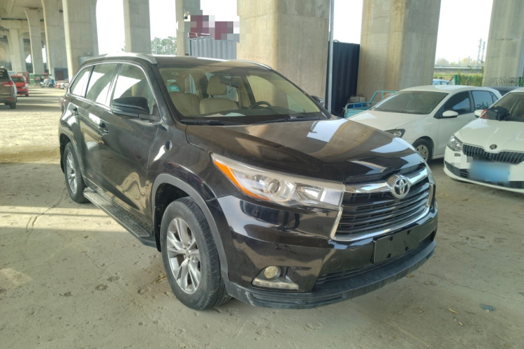 丰田 汉兰达 2015款 2.0T 四驱精英版 7座车身外观6002