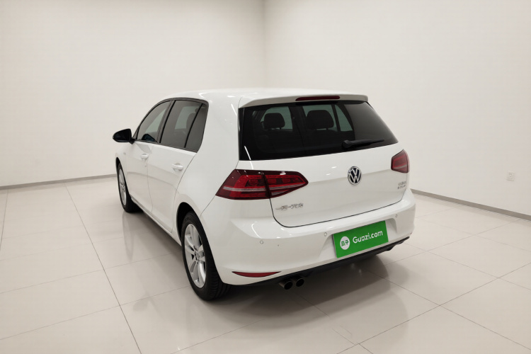 大众 高尔夫 2017款 230TSI 自动舒适百万辆纪念版车身外观5