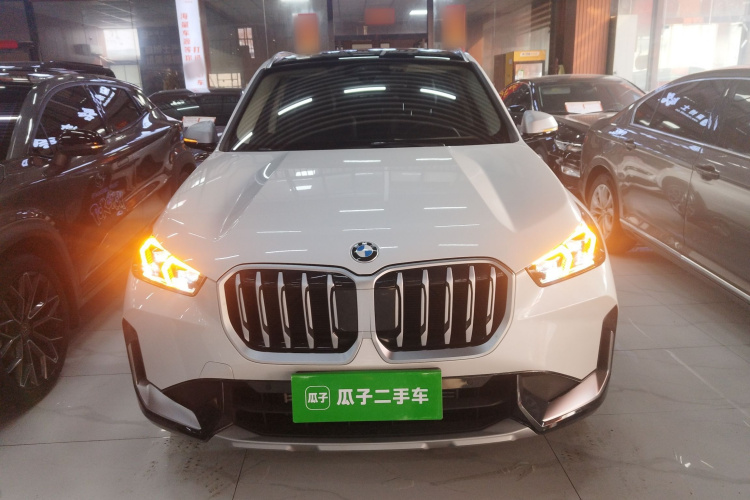 宝马X1 2023款 sDrive25Li X设计套装车身外观2