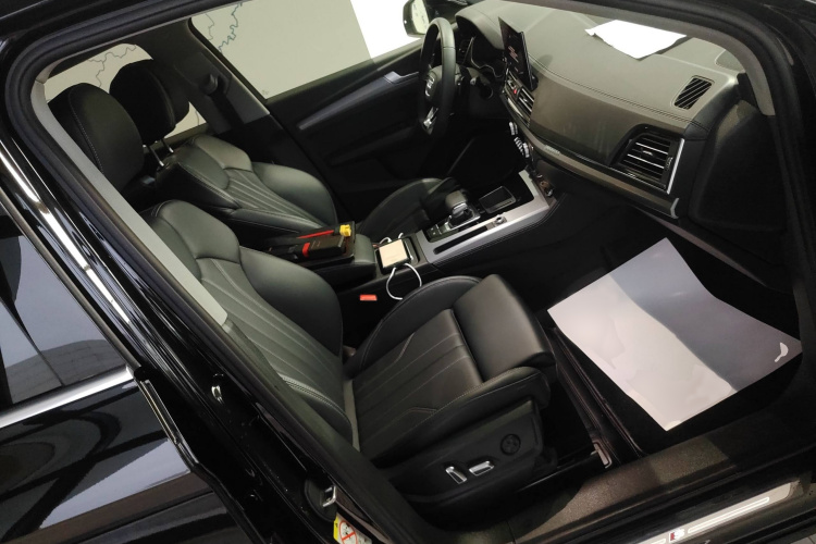 奥迪Q5L 2024款 40 TFSI 时尚动感型局部细节41