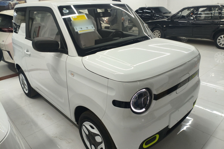 吉利银河 熊猫 2025款 210km 元气熊车身外观6002