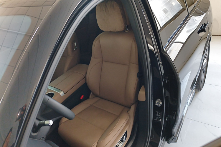 理想汽车 理想L7 2025款 Pro 智能焕新版局部细节19