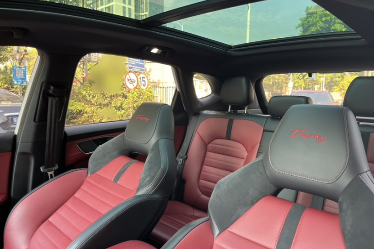 名爵HS 2019款 20T 自动两驱Trophy超跑版 国VI中控内饰7002