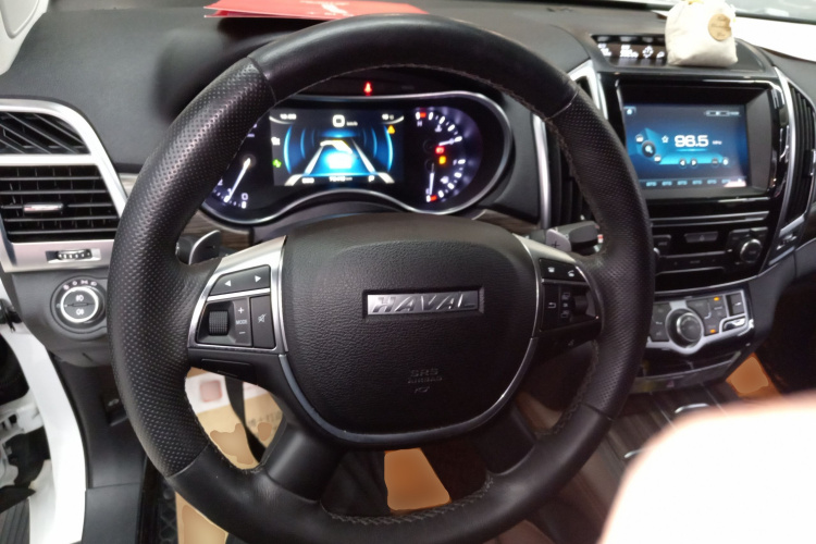 哈弗H9 2017款 2.0T 汽油四驱尊享型 5座局部细节13