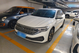 大众 速腾 2023款 300TSI DSG飞越版