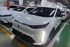 奔腾E01 2020款 空间曲率型