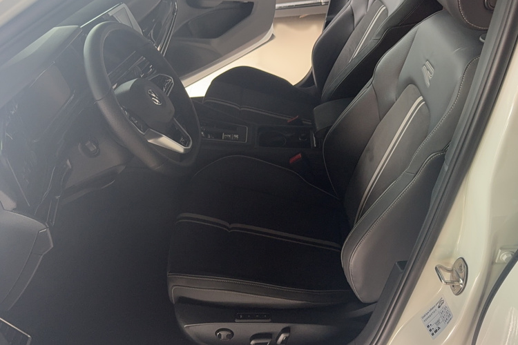 大众 高尔夫 2021款 280TSI DSG R-Line局部细节19