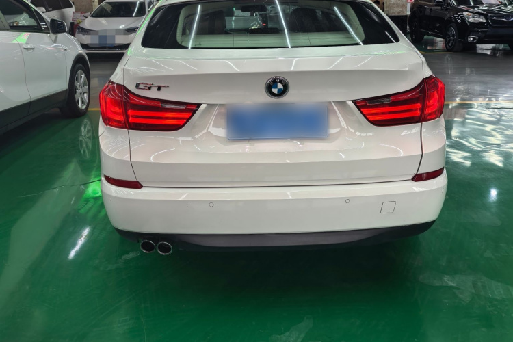 宝马5系GT 2014款 528i 领先型车身外观6005