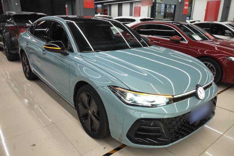 大众 帕萨特 2025款 Pro 380TSI 星空龙尊版车身外观6002