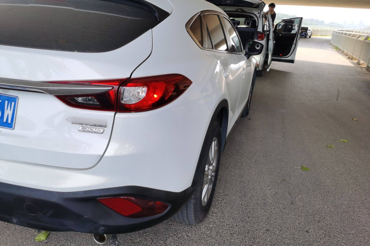 马自达CX-4 2018款 2.0L 自动两驱蓝天活力版 国VI车身外观9