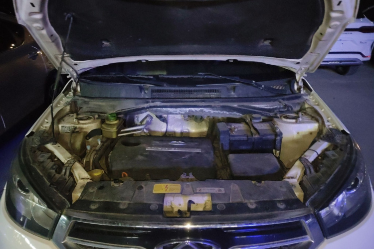 奇瑞 瑞虎3 2014款 1.6L 手动智尚版局部细节24