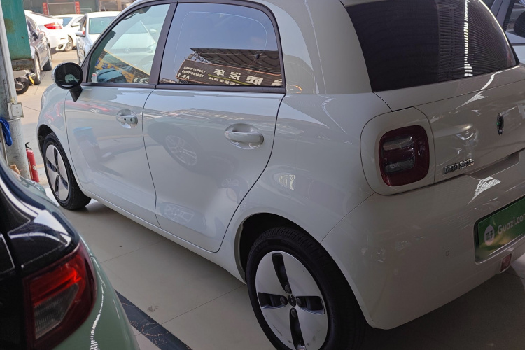 欧拉黑猫 2021款 301km 基础型车身外观4