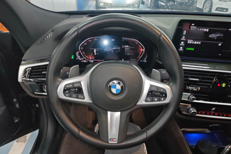 宝马6系GT 2022款 630i M运动大旅行家版中控内饰13