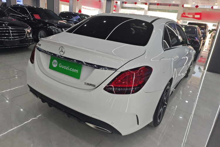 奔驰C级 2021款 C 260 星耀臻藏版车身外观7