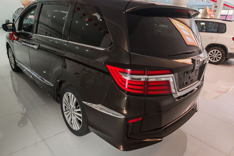 本田 艾力绅 2016款 2.4L 豪华版车身外观6007