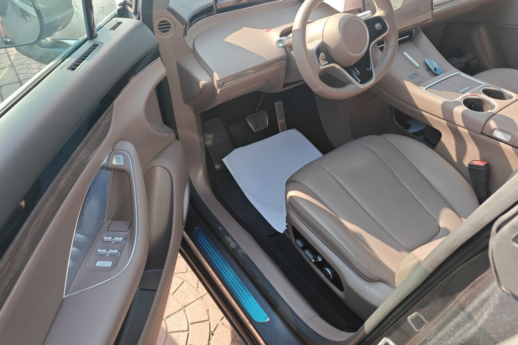 鸿蒙智行 智界R7 2025款 增程 251km Max中控内饰20