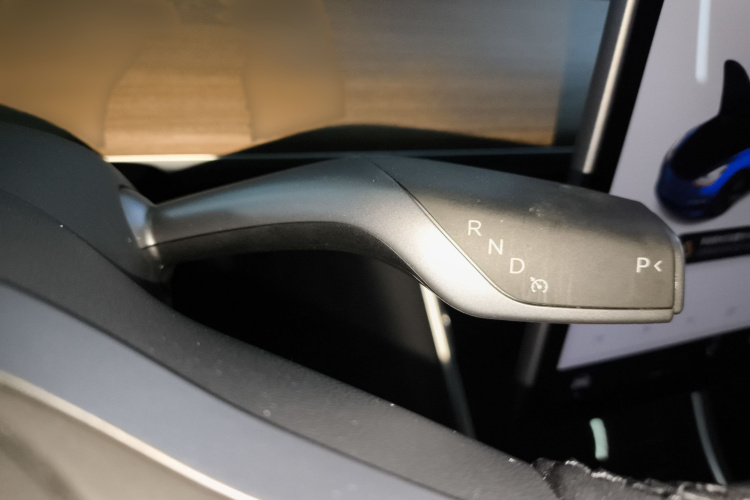 特斯拉 Model 3 2020款 改款 标准续航后驱升级版局部细节18