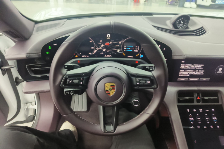 保时捷 2020款 Taycan局部细节13