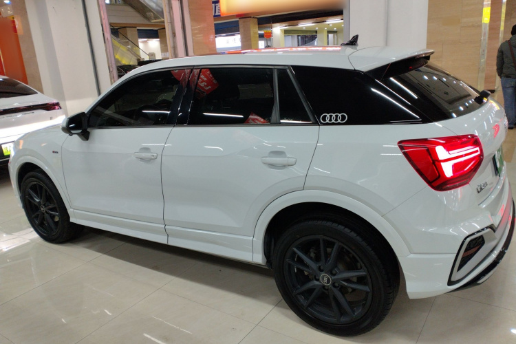 奥迪Q2L 2022款 35 TFSI 进取动感型车身外观6003