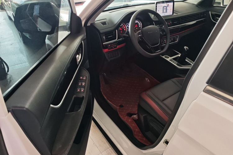 东风风行 风行T5 2022款 盛世款 1.6L 手动筑梦版五座中控内饰7003