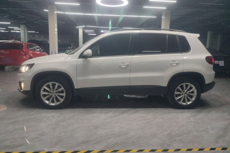 大众 途观 2017款 300TSI 自动两驱丝绸之路风尚版车身外观4