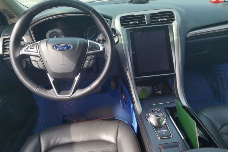 福特 蒙迪欧 2017款 改款 EcoBoost 180 时尚型中控内饰7002