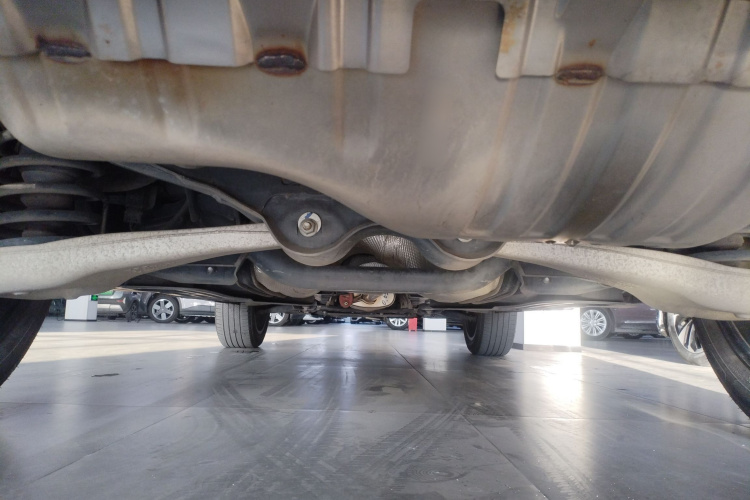 魏牌 VV7 2020款 2.0T 旗舰型局部细节9008