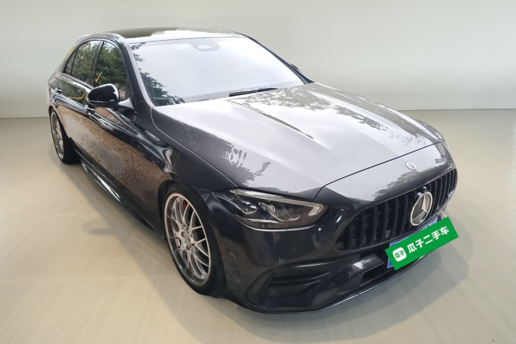 奔驰C级 2022款 C 200 L 运动版车身外观3