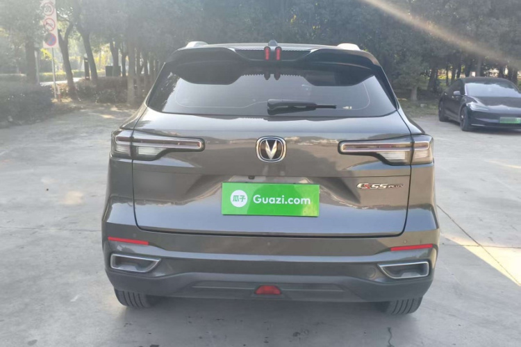 长安CS55PLUS 2022款 第二代 1.5T DCT尊贵型车身外观6008