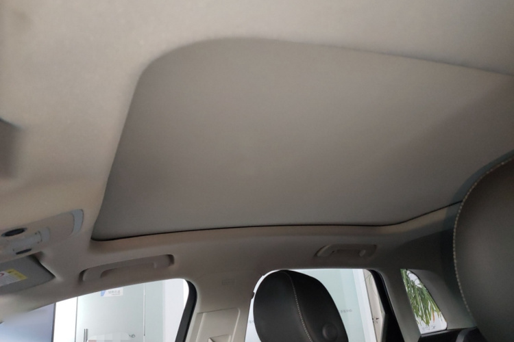 奥迪Q3 2023款 35 TFSI 时尚动感型（1.5T）局部细节22