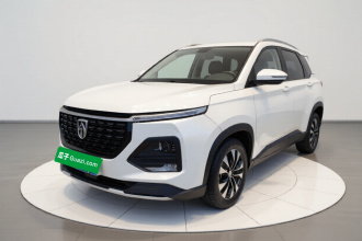 宝骏530 2020款 1.5T CVT尊贵互联型 7座