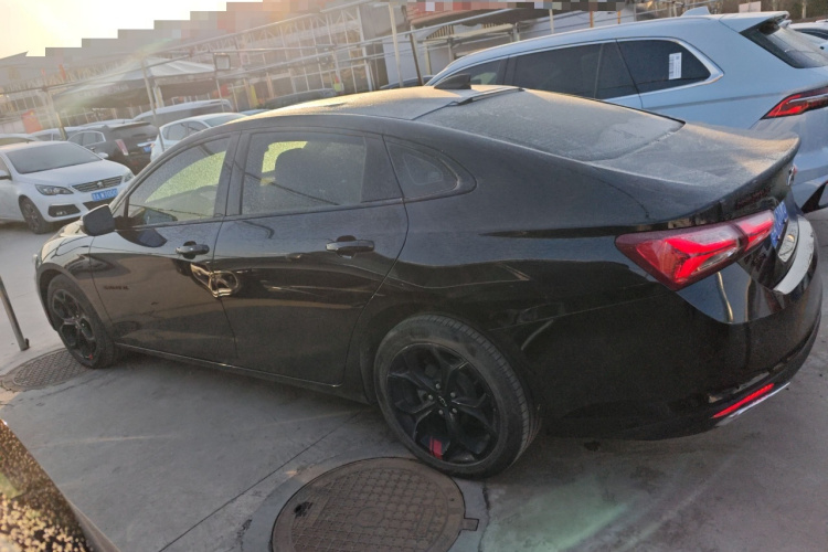 雪佛兰 迈锐宝XL 2022款 Redline 550T 自动锐动版车身外观4