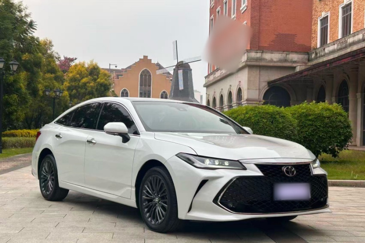 丰田 亚洲龙 2023款 2.5L Touring尊贵版车身外观6002