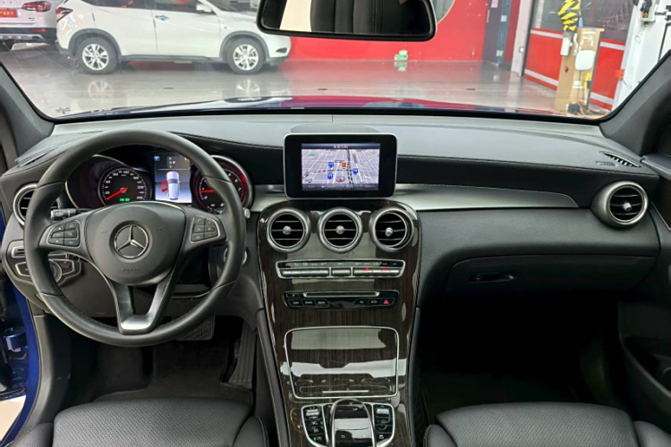 奔驰GLC 2018款 GLC 260 4MATIC 动感型局部细节16