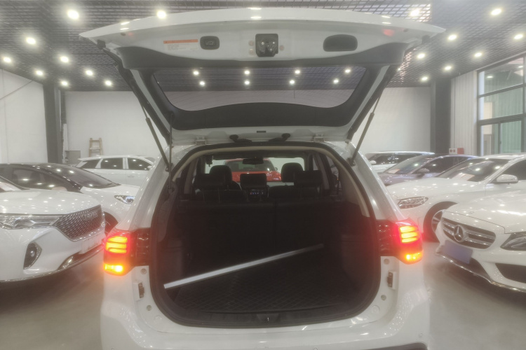 三菱 欧蓝德 2016款 2.4L 四驱精英版 5座局部细节23