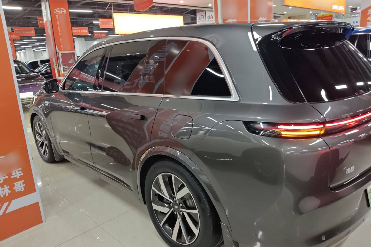 理想汽车 理想L8 2023款 Pro车身外观6003