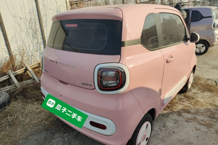 奔腾小马 2025款 222km 闪电马车身外观6005