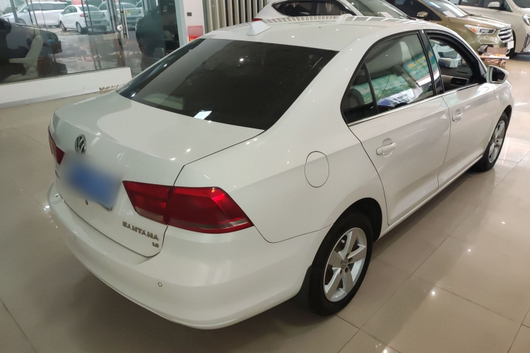 大众 桑塔纳 2015款 1.6L 自动舒适版车身外观7