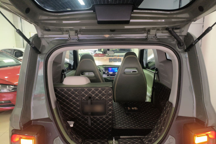 吉利银河 2025款 210km 熊猫骑士局部细节23