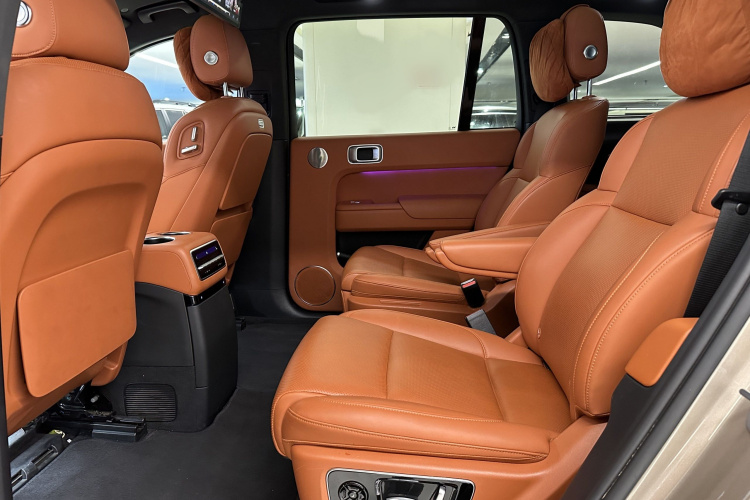 理想汽车 理想L9 2022款 Max中控内饰7007