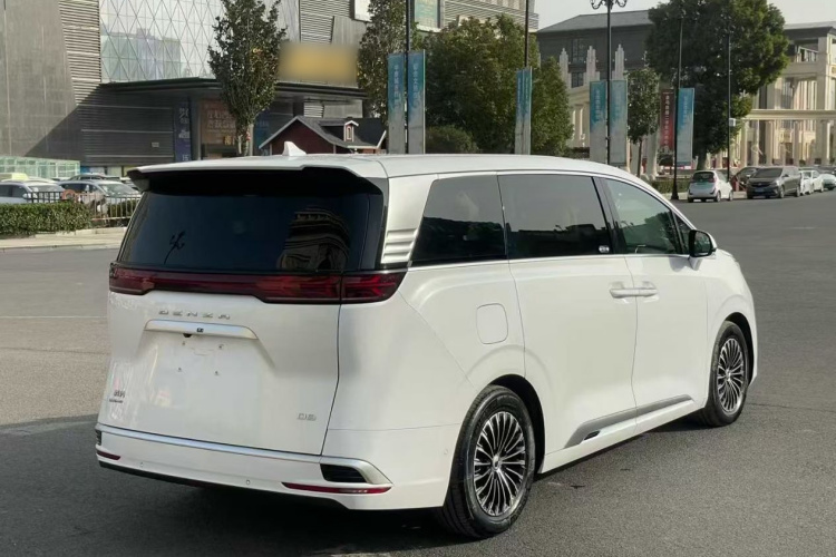 腾势D9 2022款 DM-i 970 四驱旗舰型车身外观6003