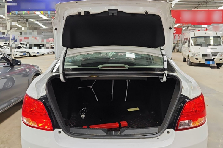 雪佛兰 2018款 赛欧3 1.3L AMT理想版中控内饰23