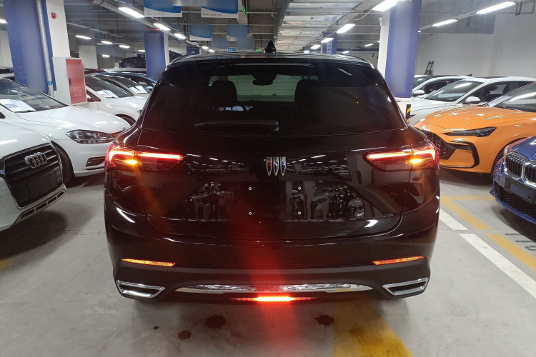 别克 昂科威 2025款 25T 进享白金版车身外观6