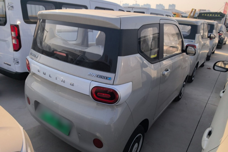 五菱汽车 宏光MINIEV 2024款 第三代 215km 青春版车身外观6005