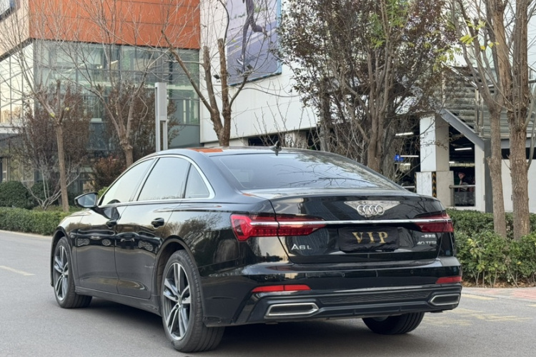 奥迪A6L 2021款 40 TFSI 豪华动感型车身外观6003